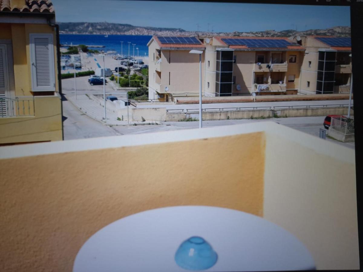 Le Camere Sul Porto Palau Esterno foto